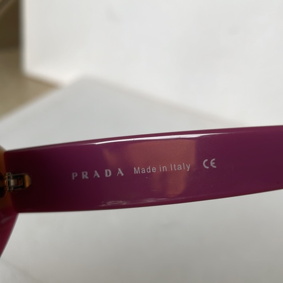 Authentic Prada Sunglasses. - Picture 7 of 12